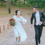 Sukienki na wesele: Najlepsze propozycje dla gości i druhny